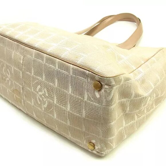 Chanel Tote bag New travel line Beige Gold Woman Authentic Used - Picture 5 of 6